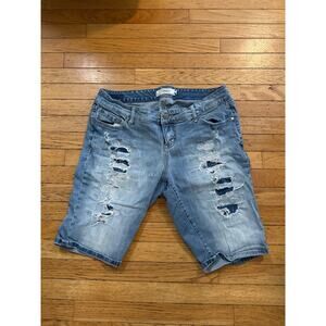 Womens Size 14 Torrid Distressed Bermuda Shorts